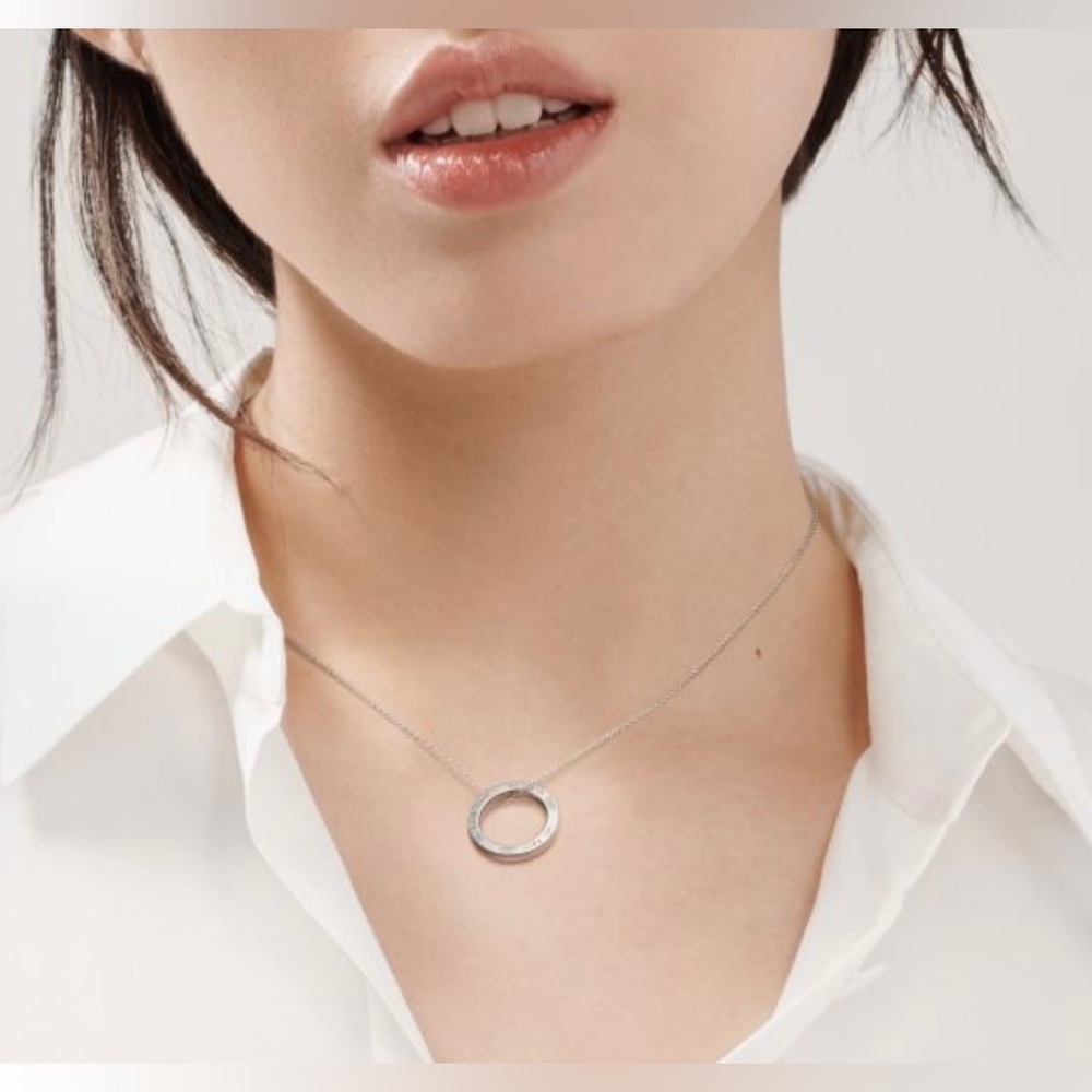$275 Tiffany & Co eternity ring pendant silver necklace